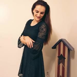 Meet your Posher, Faith